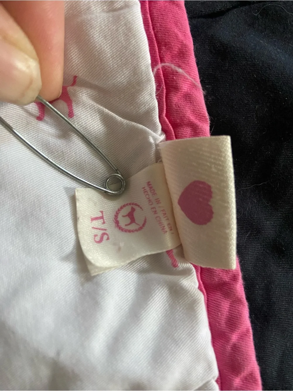 Vintage PINK Victoria's Secret Blanket Dog Crest